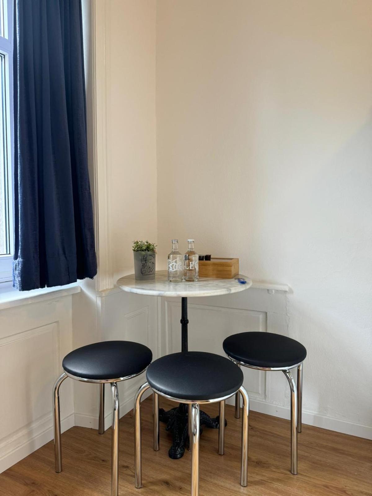 クールHaus Zum Ruetliアパートメント 部屋 写真